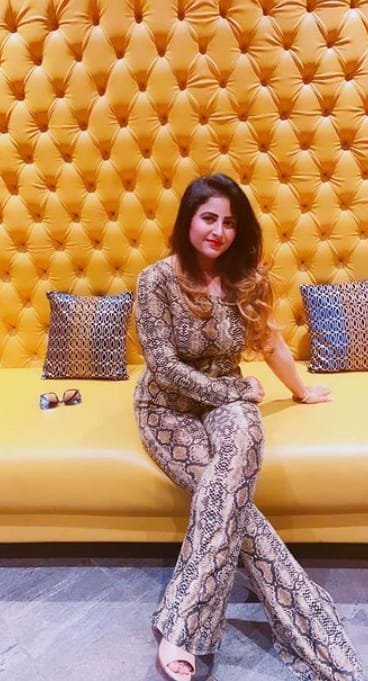  call girls service in Mount Abu